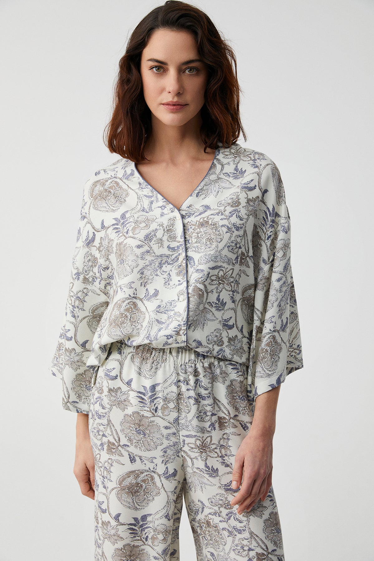 Lueur Magnolia - Pyjama 2 Pcs  - Élégance décontractée et harmonie florale