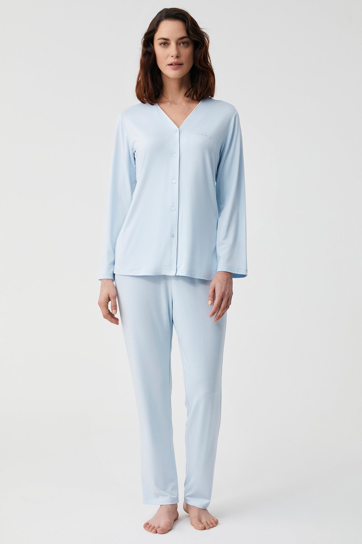 Lys de Givre - Pyjama boutonné - Finesse étoilée et douceur lumineuse