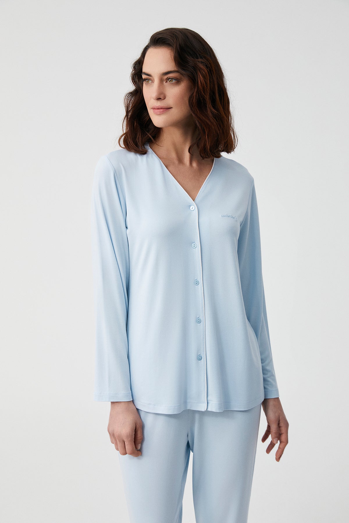 Lys de Givre - Pyjama boutonné - Finesse étoilée et douceur lumineuse