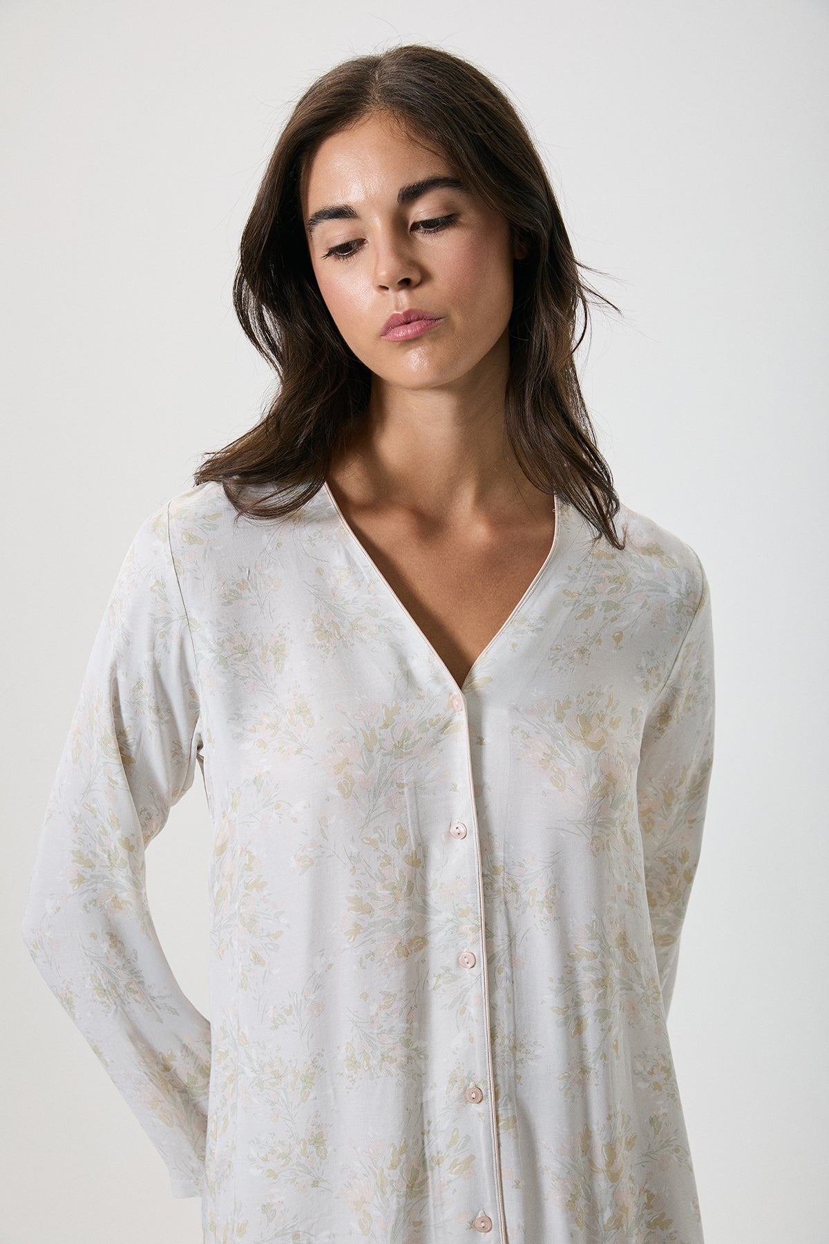 Éclat De Nacre - Pyjama boutonné - Chic serein et délicatesse lumineuse