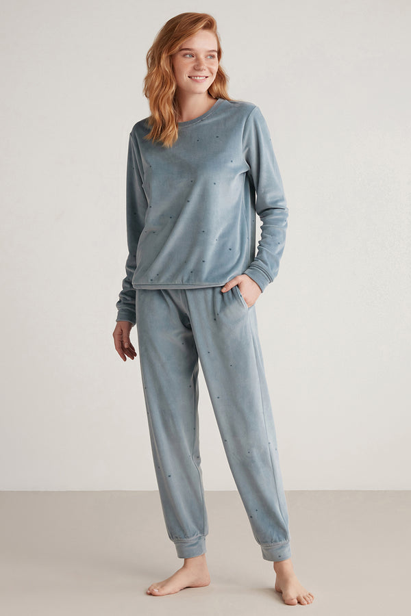 Pyjama en velours bleu ciel