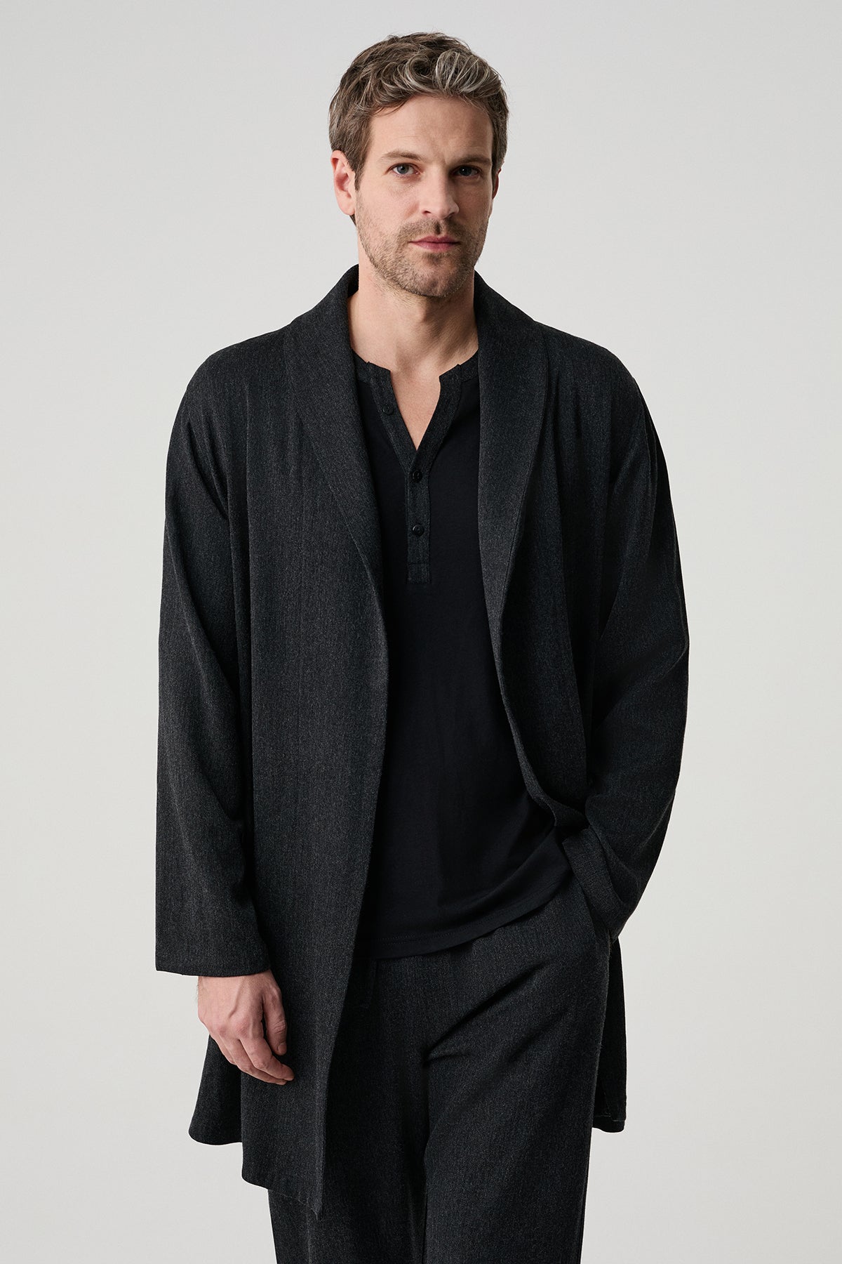 Le Rituel du Soir - Robe de chambre - Élégance nocturne et confort enveloppanl