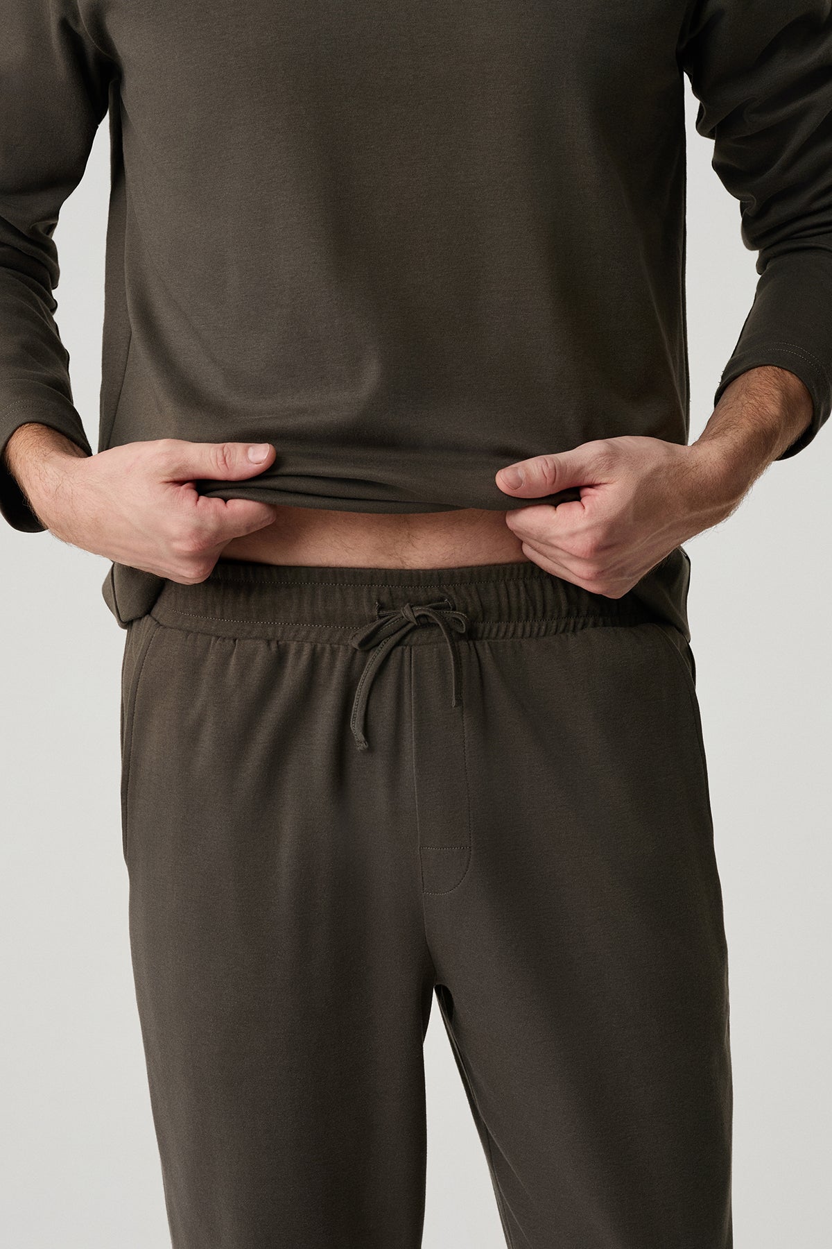 L’Après-Dîner de Taupe - Ensemble 2 Pcs -Sobriété chaleureuse et élégance naturelle