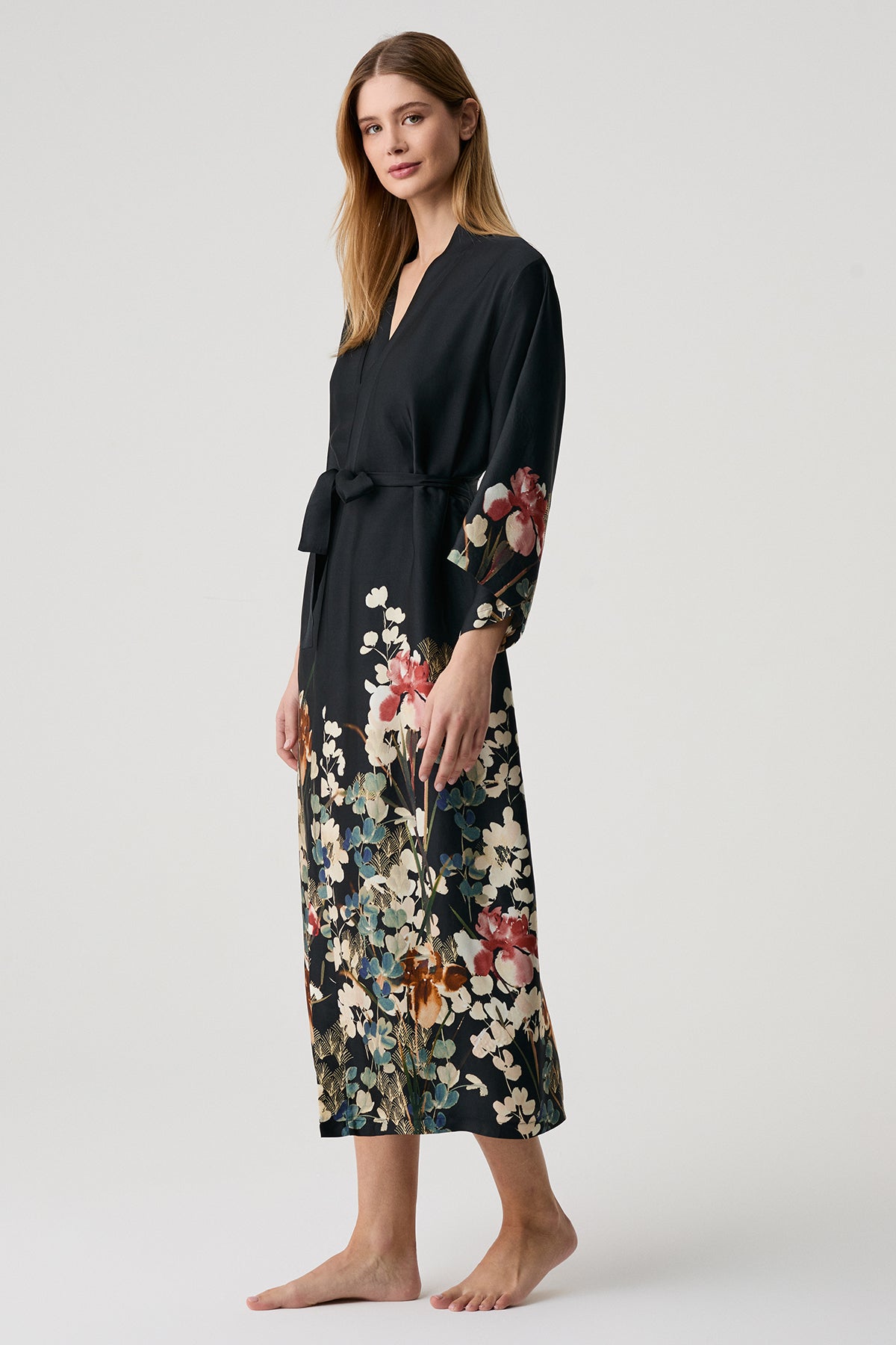 Le Grand Salon des Fleurs – Ensemble 2 Pcs – Élégance sensuelle et féminité sophistiquée