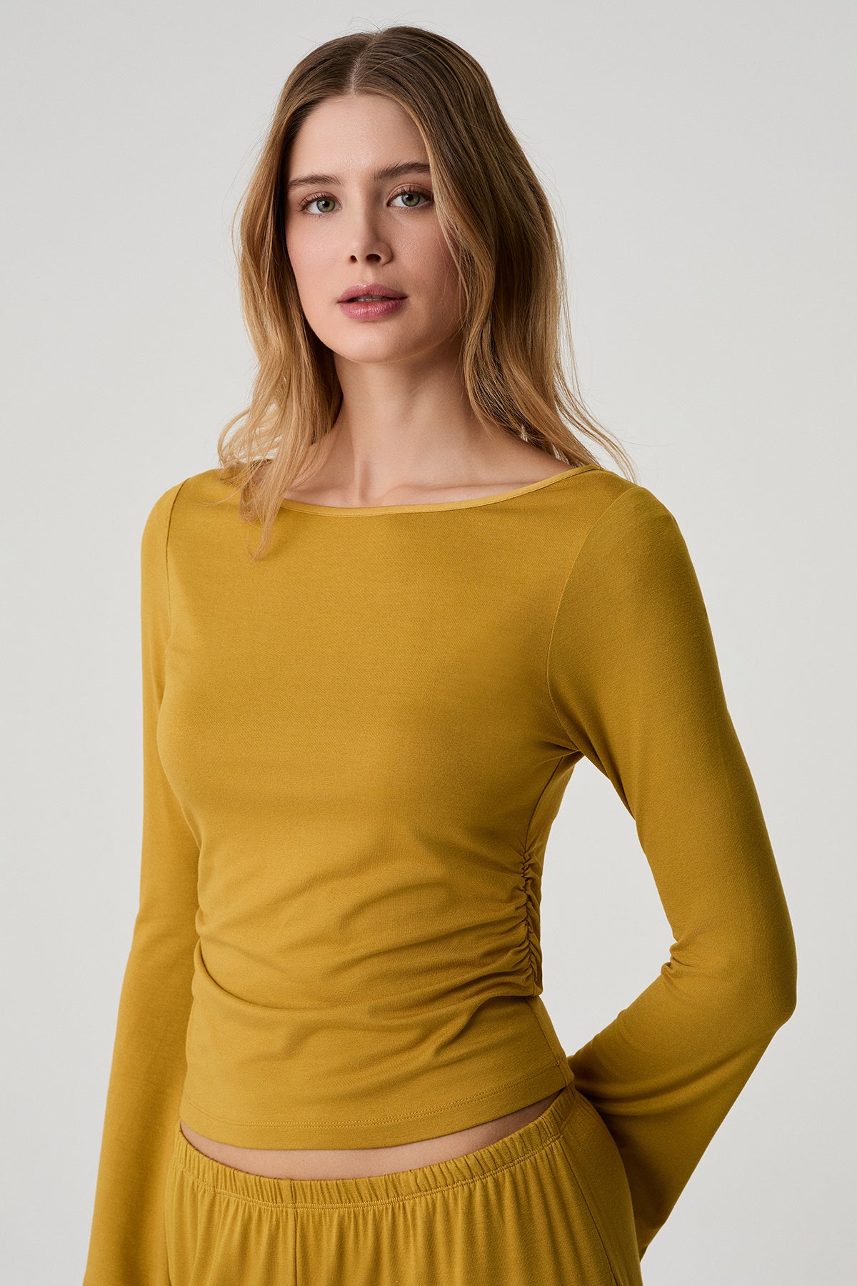 L’Après-Midi Safran - Ensemble 2 Pcs - Chaleur lumineuse et fluidité élégante