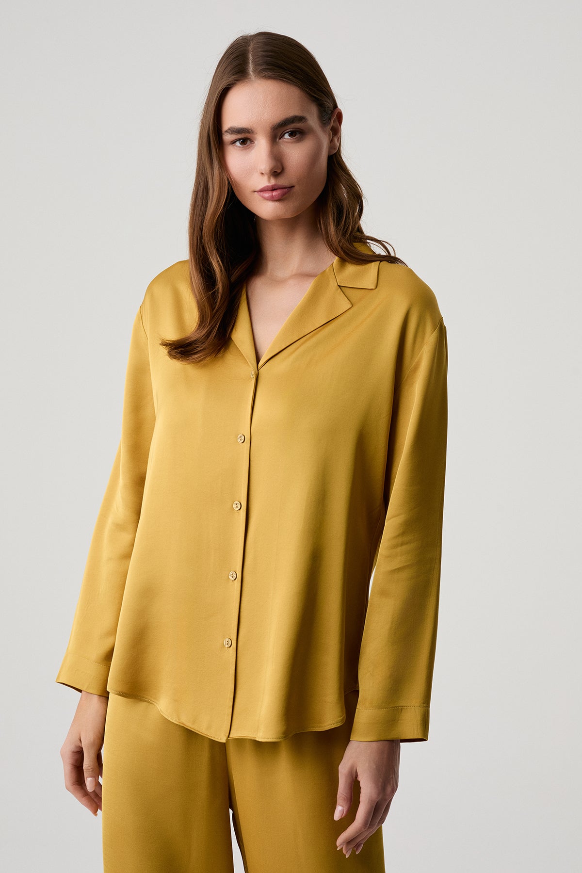 L’Orangerie Dorée - Pyjama 2 Pcs - Fluidité aérienne et éclat précieux