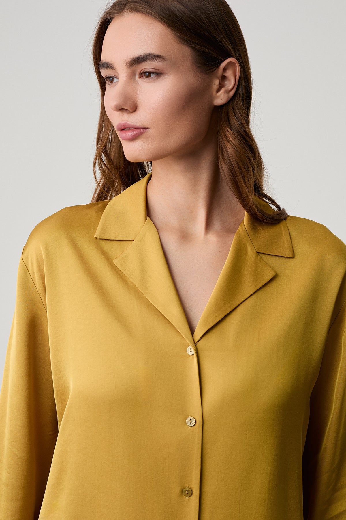 L’Orangerie Dorée - Pyjama 2 Pcs - Fluidité aérienne et éclat précieux