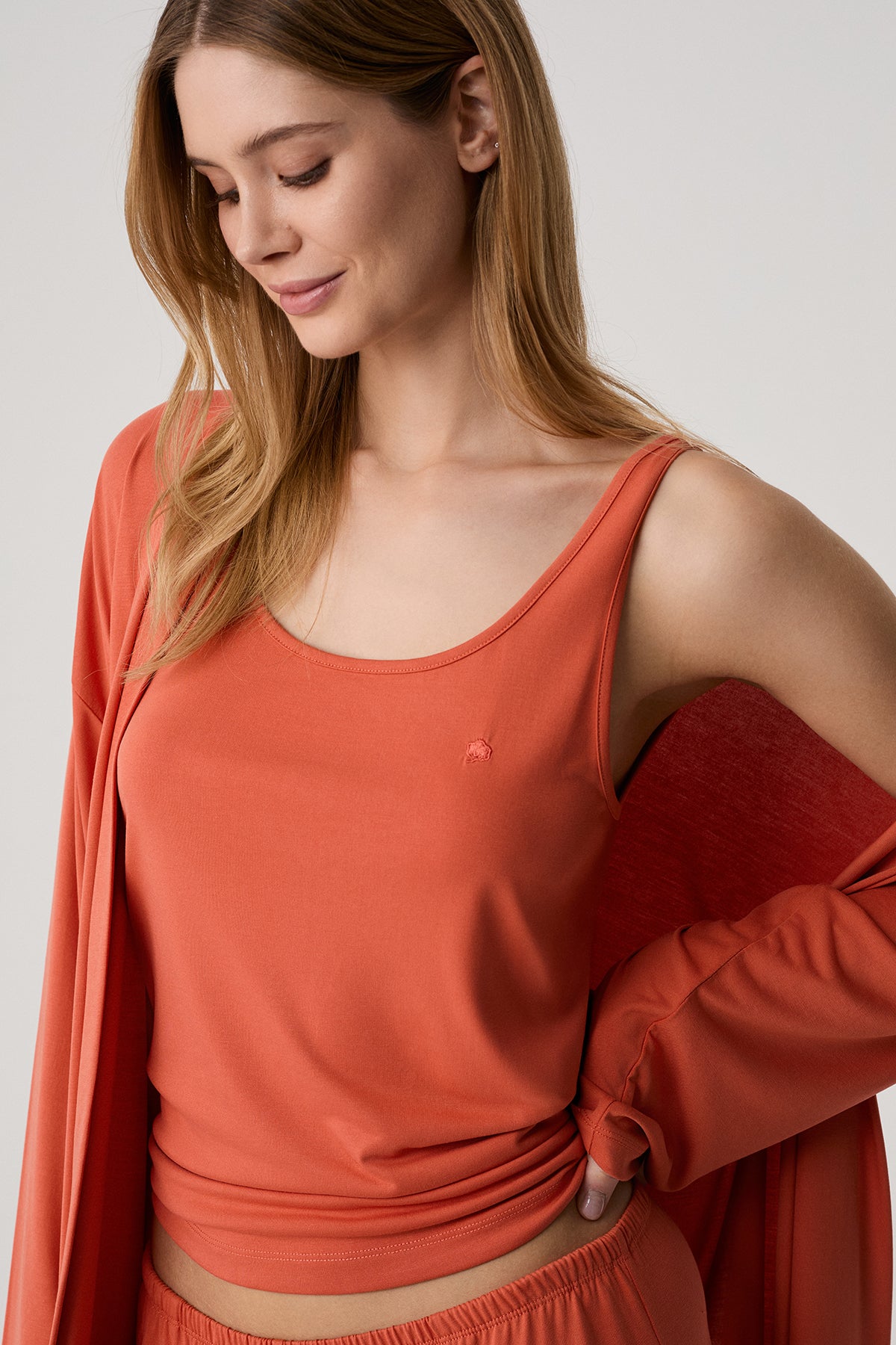 La Terrasse de Corail – Ensemble 3 Pcs – Éclat solaire et élégance fluide