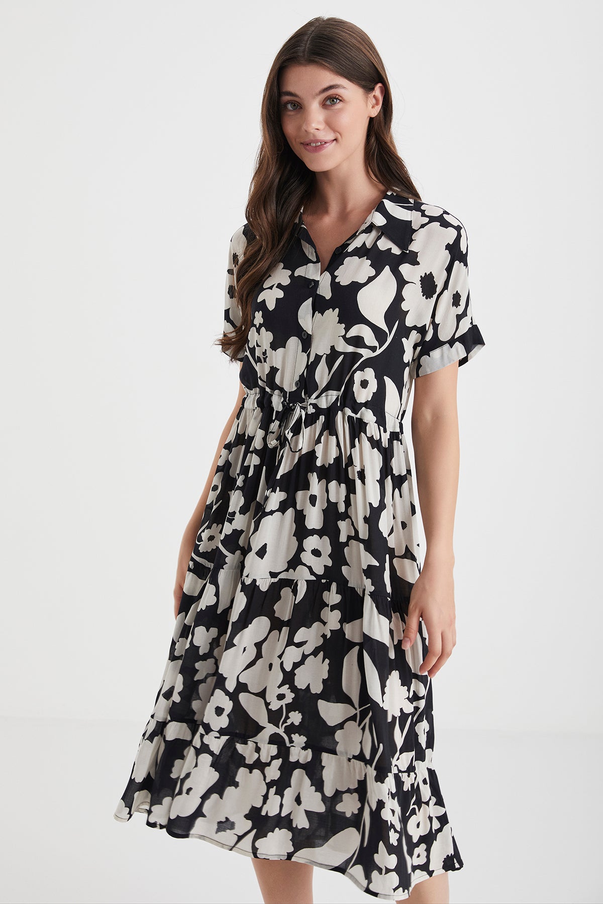 Fleur Nocturne- Robe fluide à volants - Jardin secret et parfum de romance
