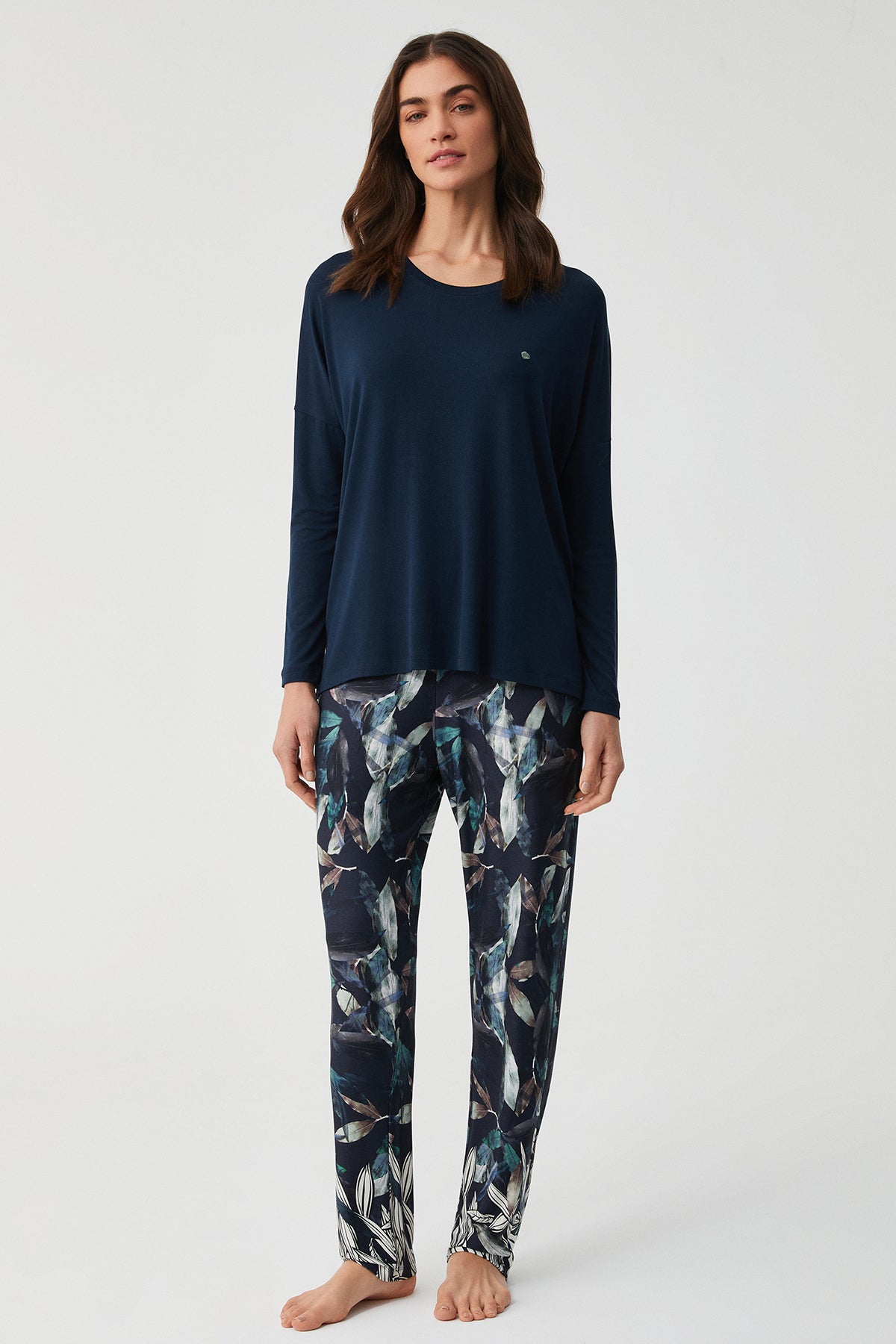 Iris Nocturne - Ensemble 2 Pcs - Profondeur florale et éclat mystérieux