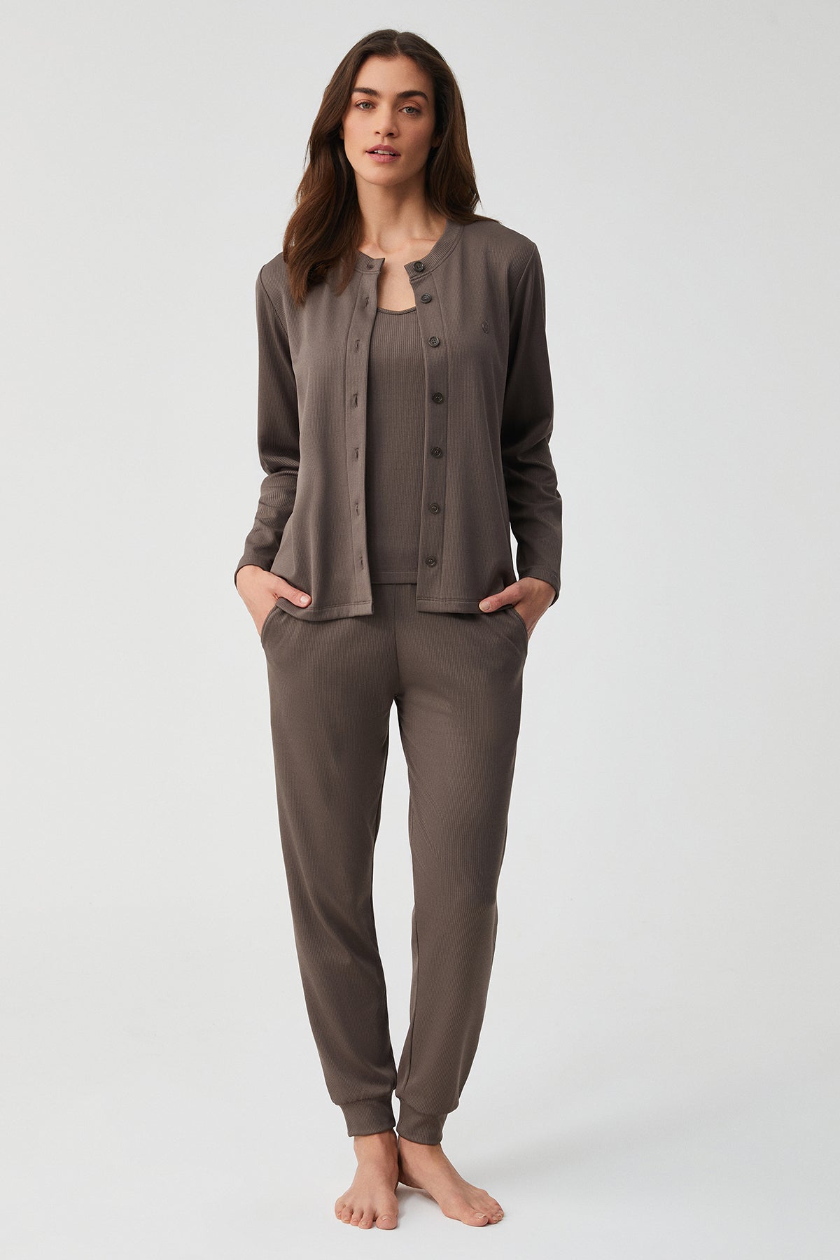 Églantine Brune - Ensemble 3 Pcs - Confort sophistiqué et Sobriété élégante