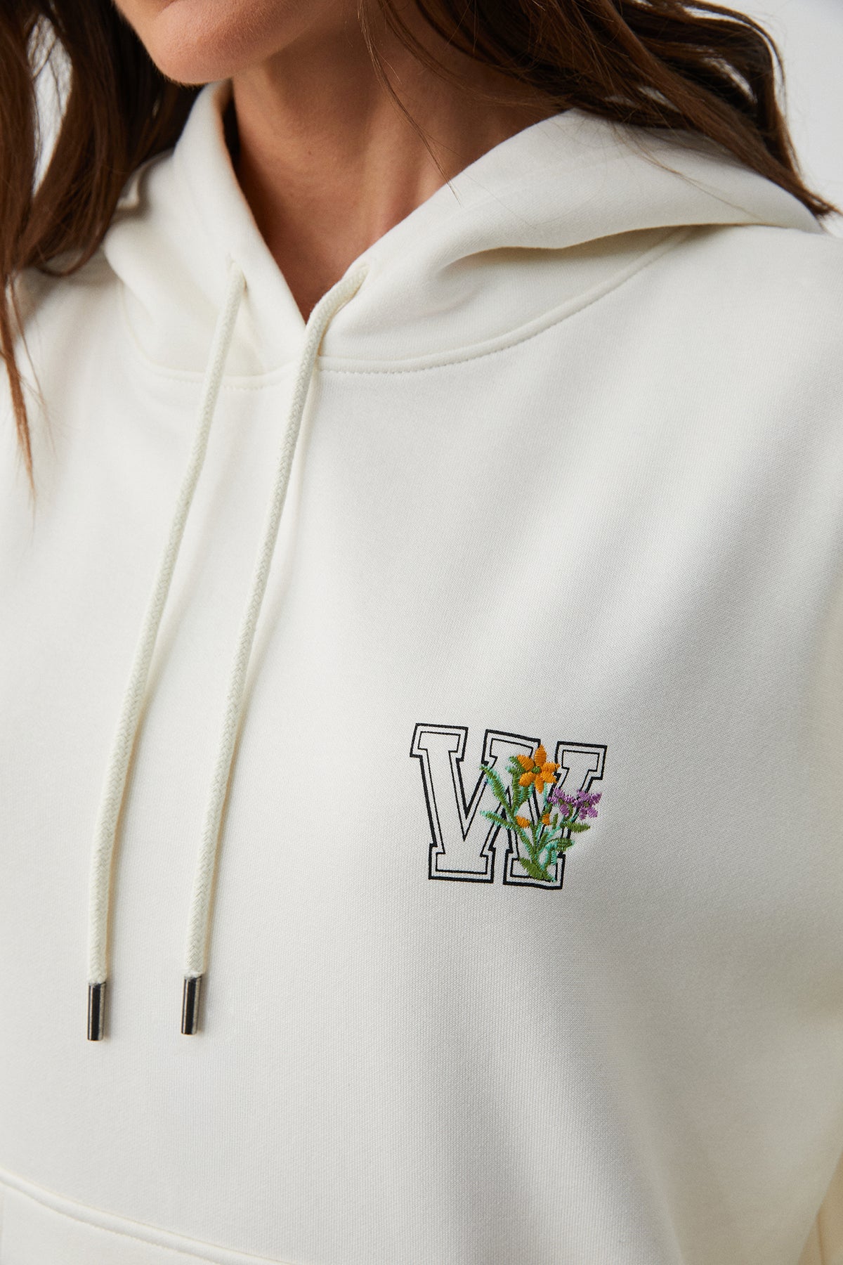 Camélia Ivoire - Survêtement 2 Pcs - Raffinement discret et de pureté élégante