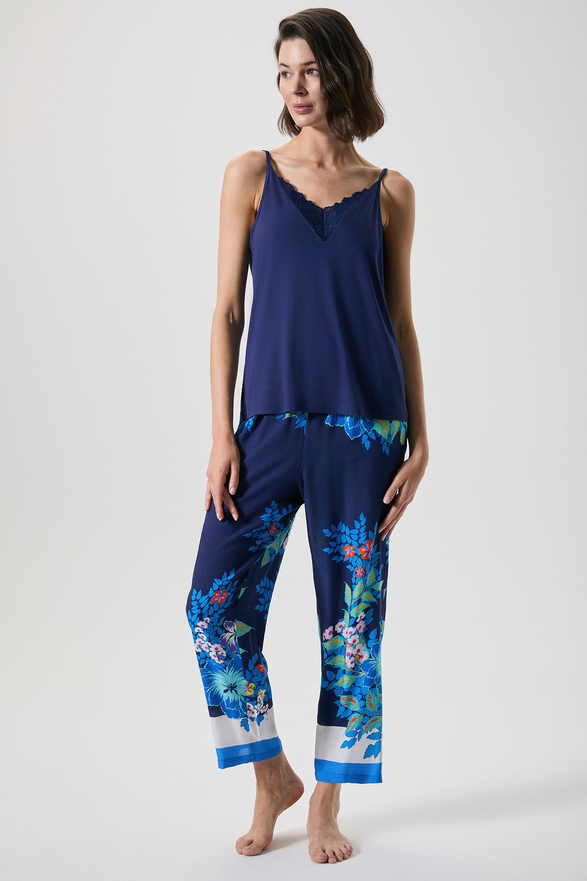 Bleu d’Éternité - Ensemble 3 Pcs -  Élégance lumineuse et sensualité raffinée