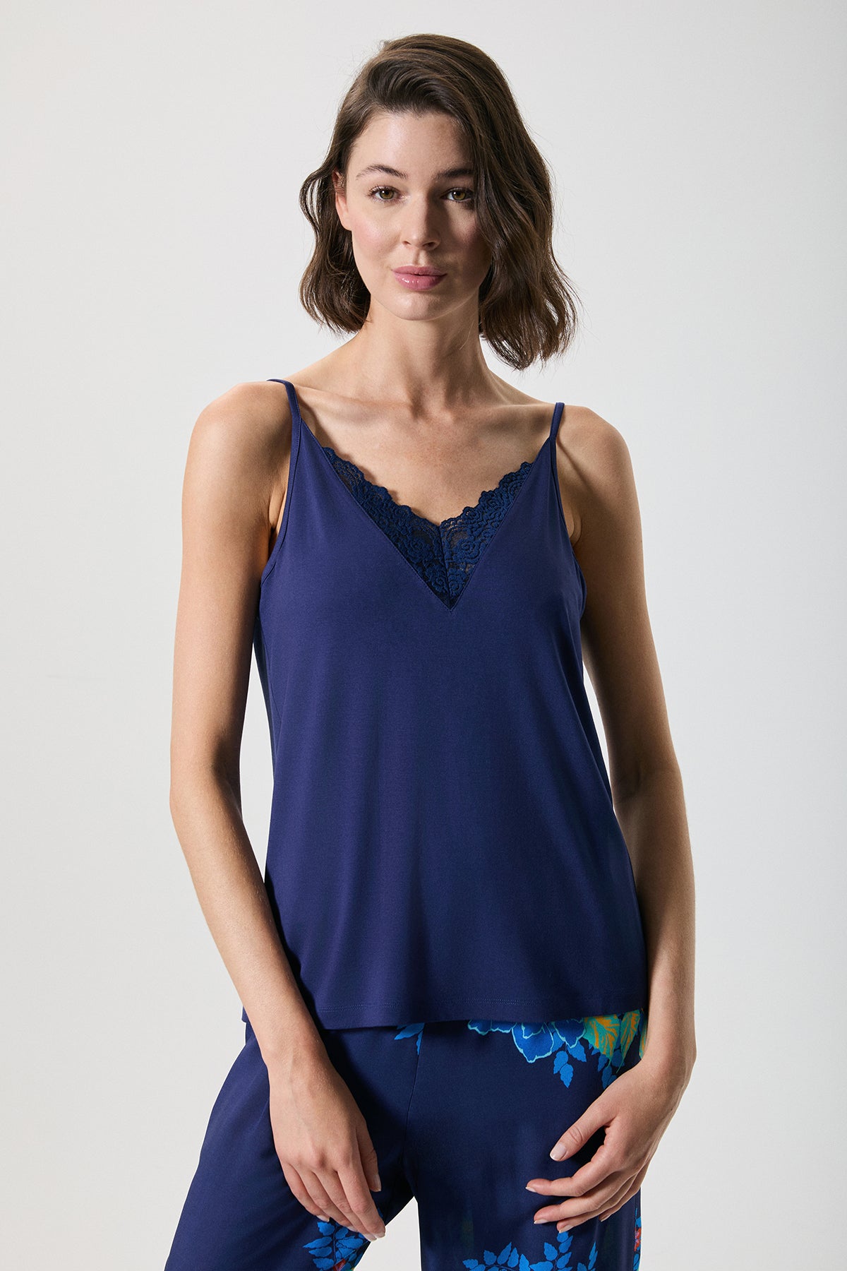 Bleu d’Éternité - Ensemble 3 Pcs -  Élégance lumineuse et sensualité raffinée