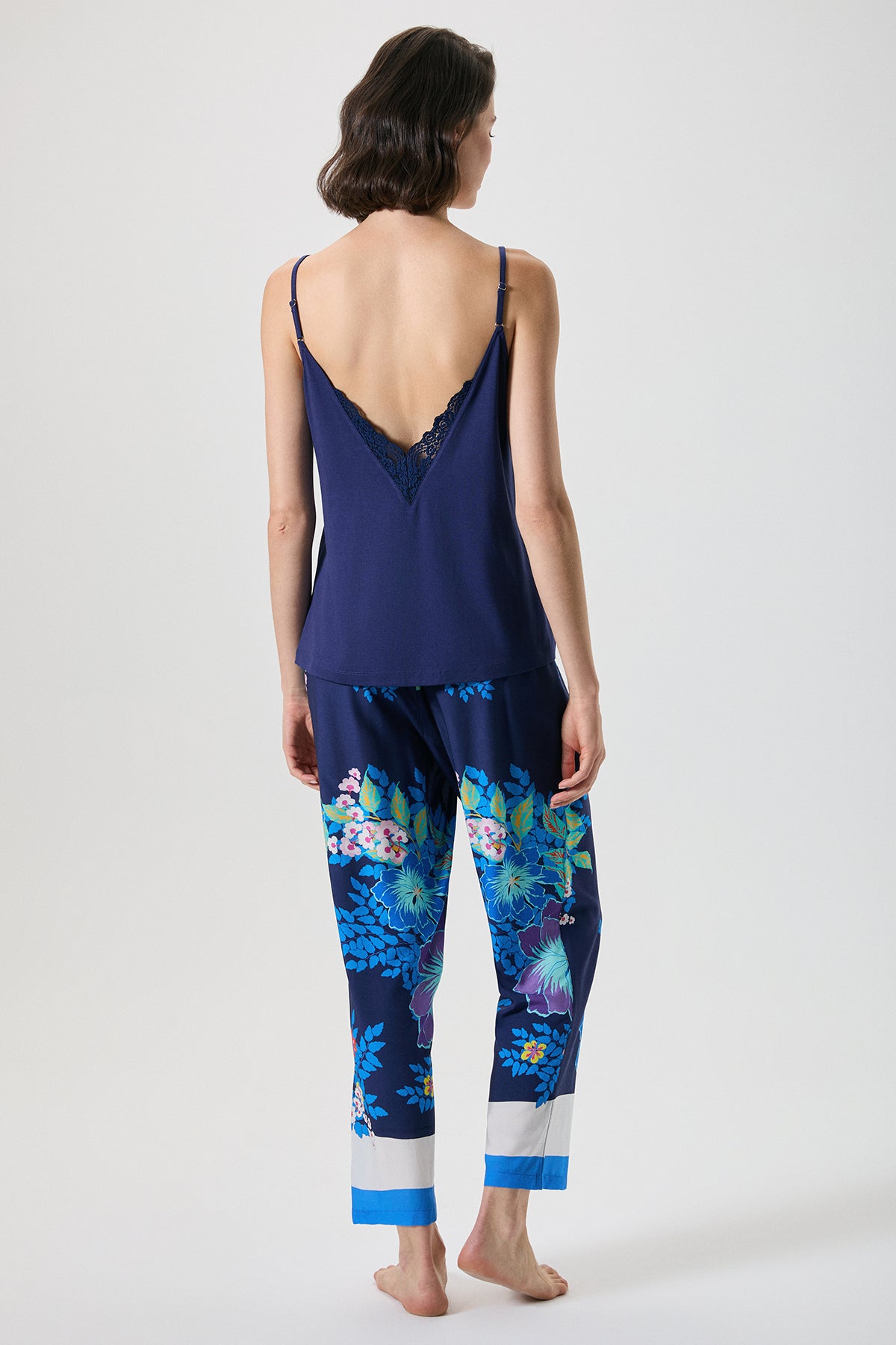 Bleu d’Éternité - Ensemble 3 Pcs -  Élégance lumineuse et sensualité raffinée