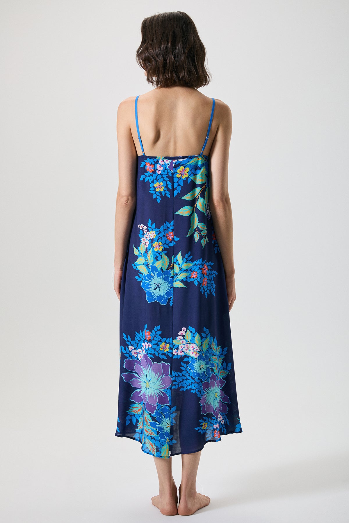 Aube Florale - Robe longue - Lumière envoûtante et silhouette libre