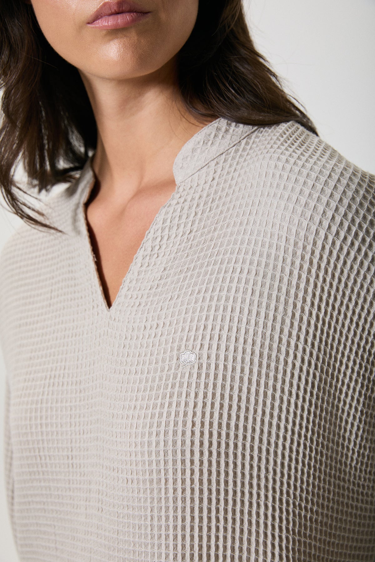 Éclat Serein - Robe longue - Tendresse enveloppante et délicatesse intemporelle