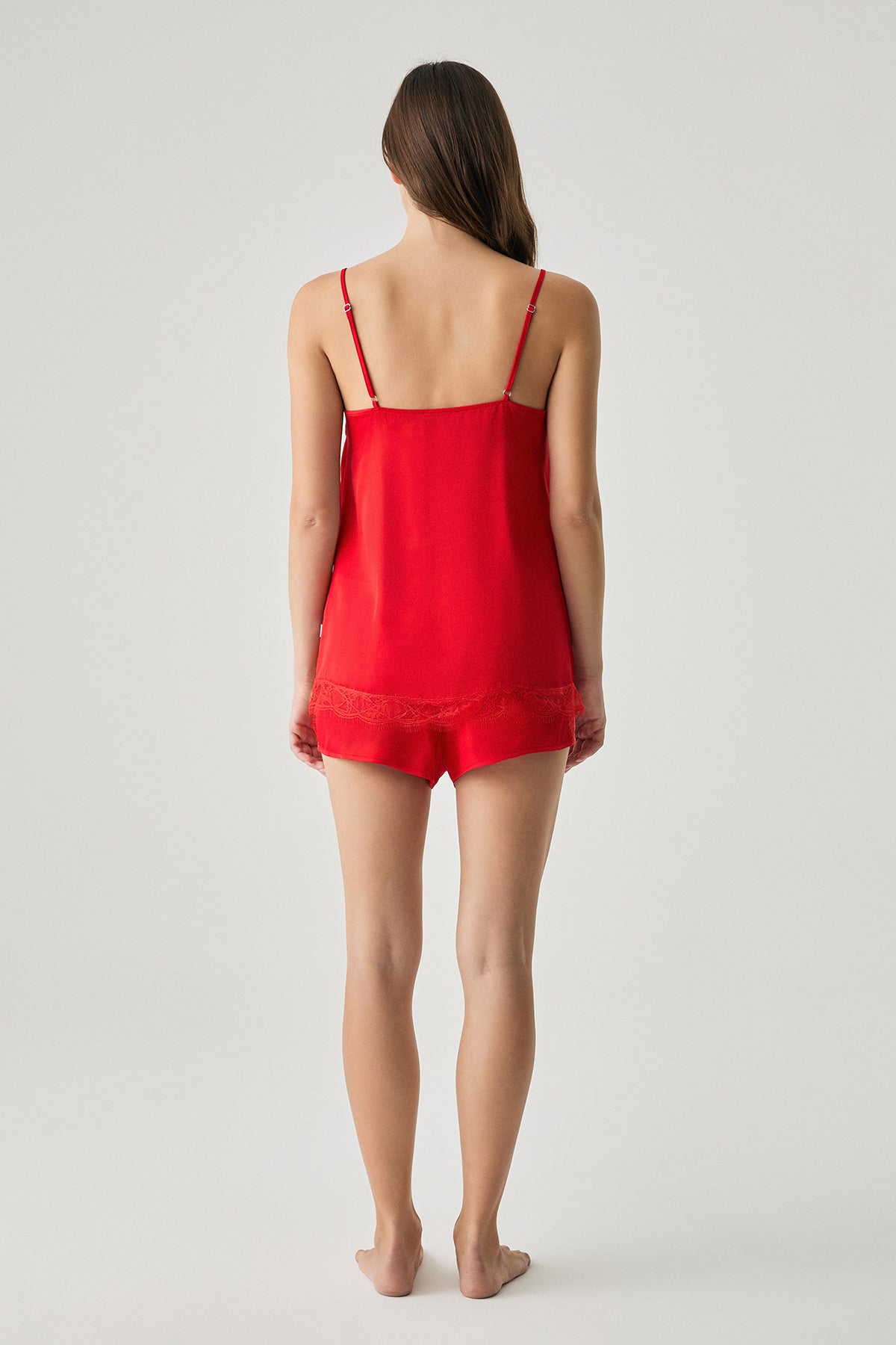 Flamme Captivante - Ensemble short et débardeur - Silhouette envoûtante et charme ardent