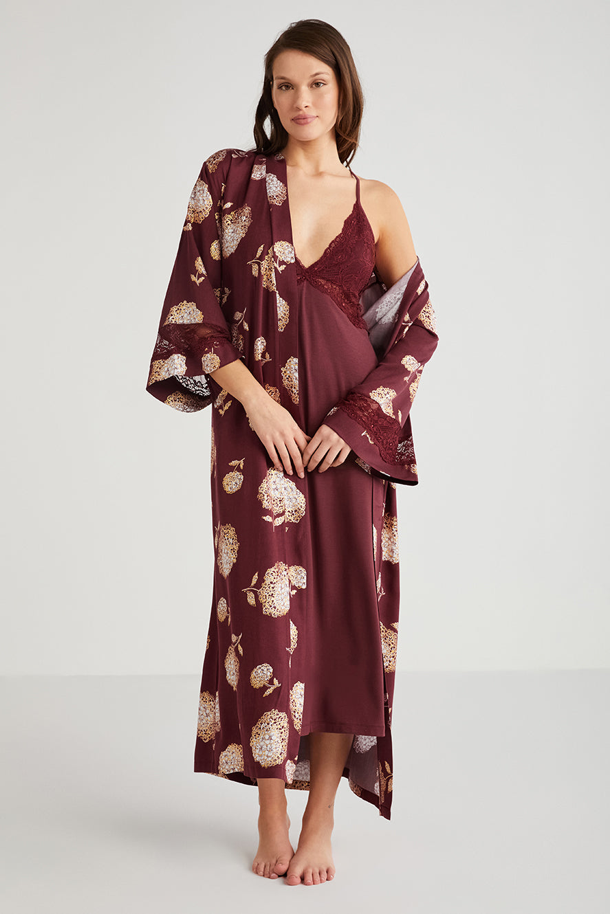 Ensemble nuisette bordeaux unie et robe de chambre imprimé à motif floral CN