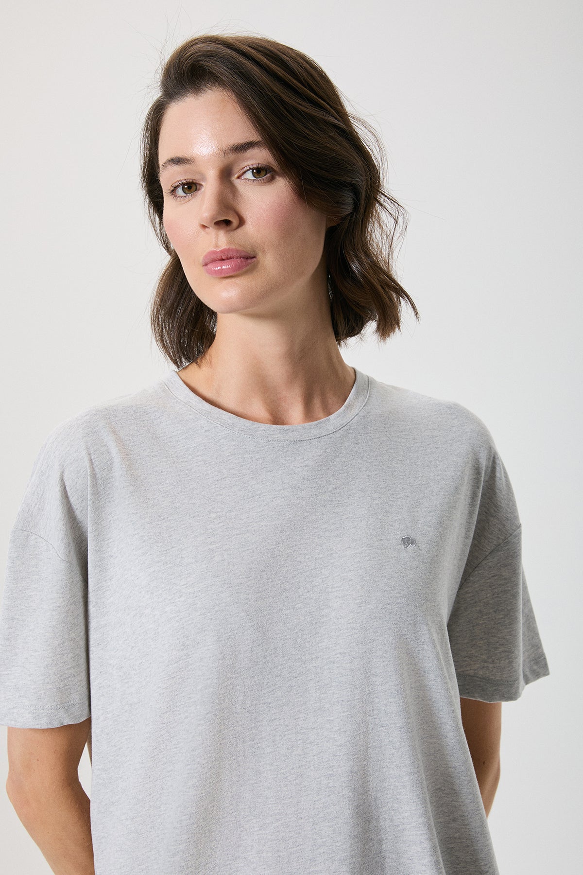 Ombre Douce - Robe courte - Calme profond et confort fluide