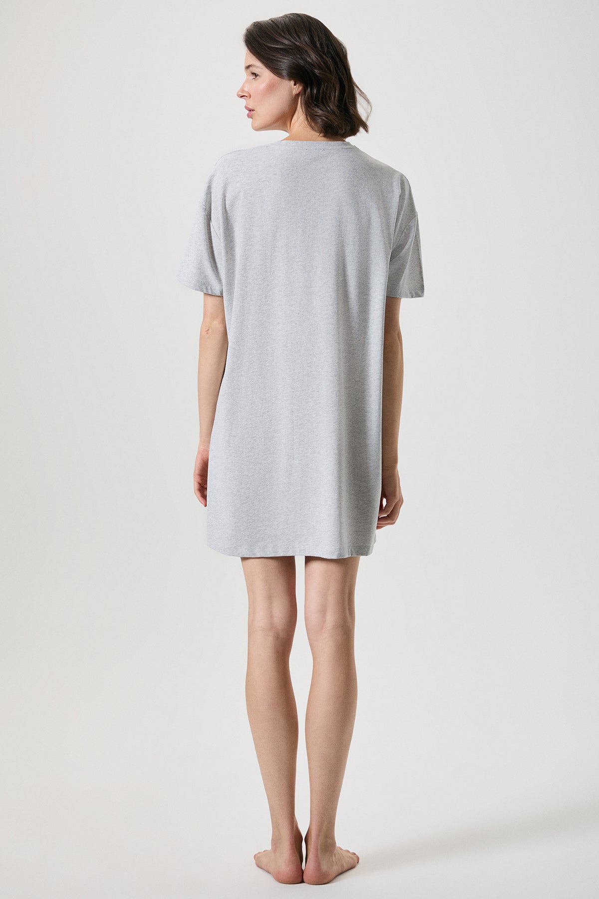 Ombre Douce - Robe courte - Calme profond et confort fluide