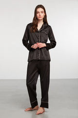 Pyjama femme noir en satin NC