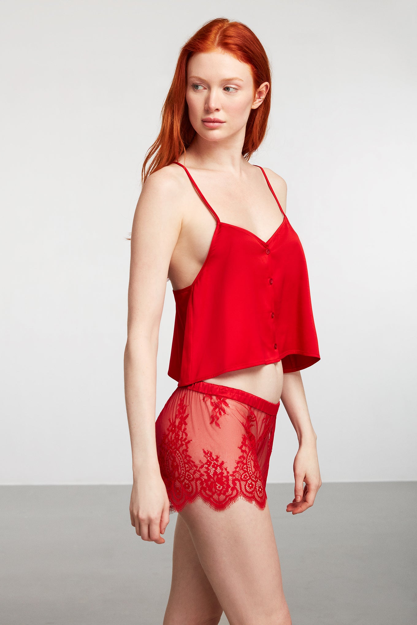 Ensemble femme short et débardeur en satin rouge NC