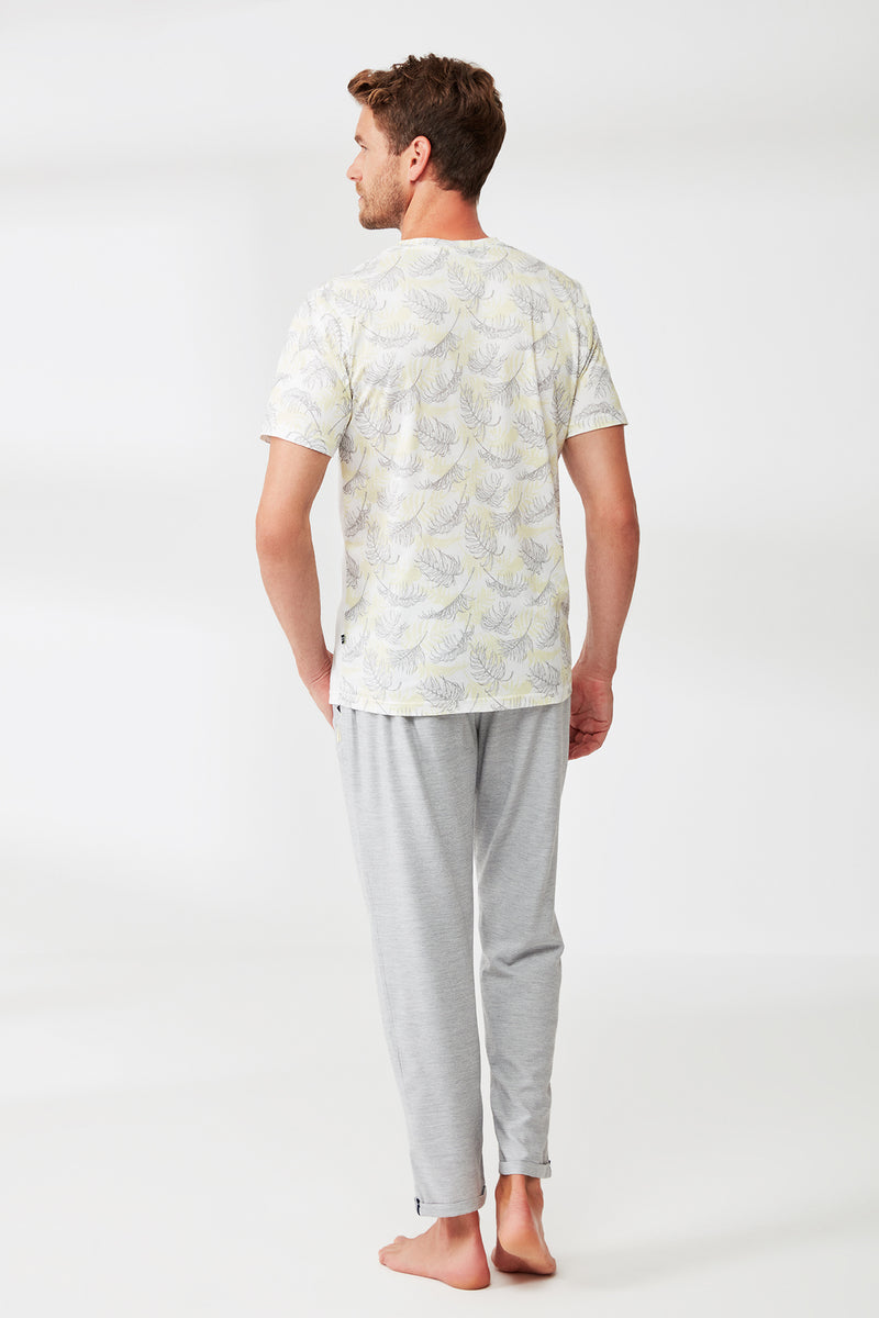 Pyjama homme à pantalon gris et t-shirt blanc et jaune