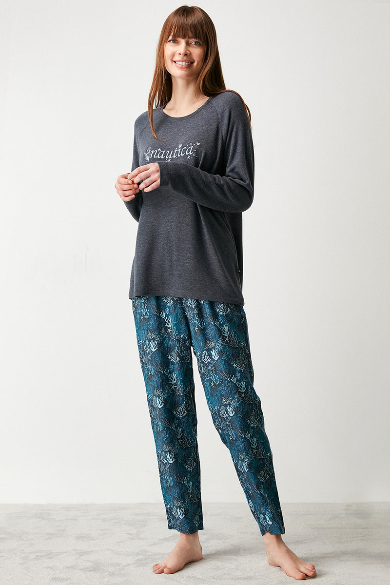 Pyjama femme à haut gris et pantalon bleu imprimé ES